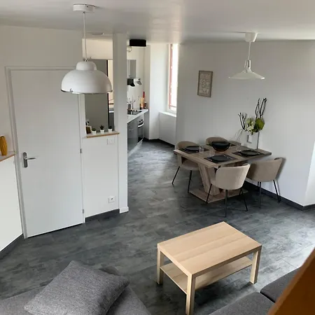 Le Dauphine Apartment Mortagne-sur-Sevre Exterior photo